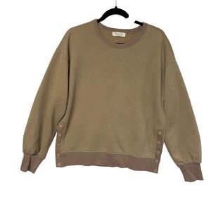 Doe and Rae Tan Quilted Basketweave Sweatshirt Side Snap Buttons Small